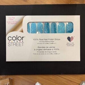 Color Street Sparkling Aqua Nail Strips
